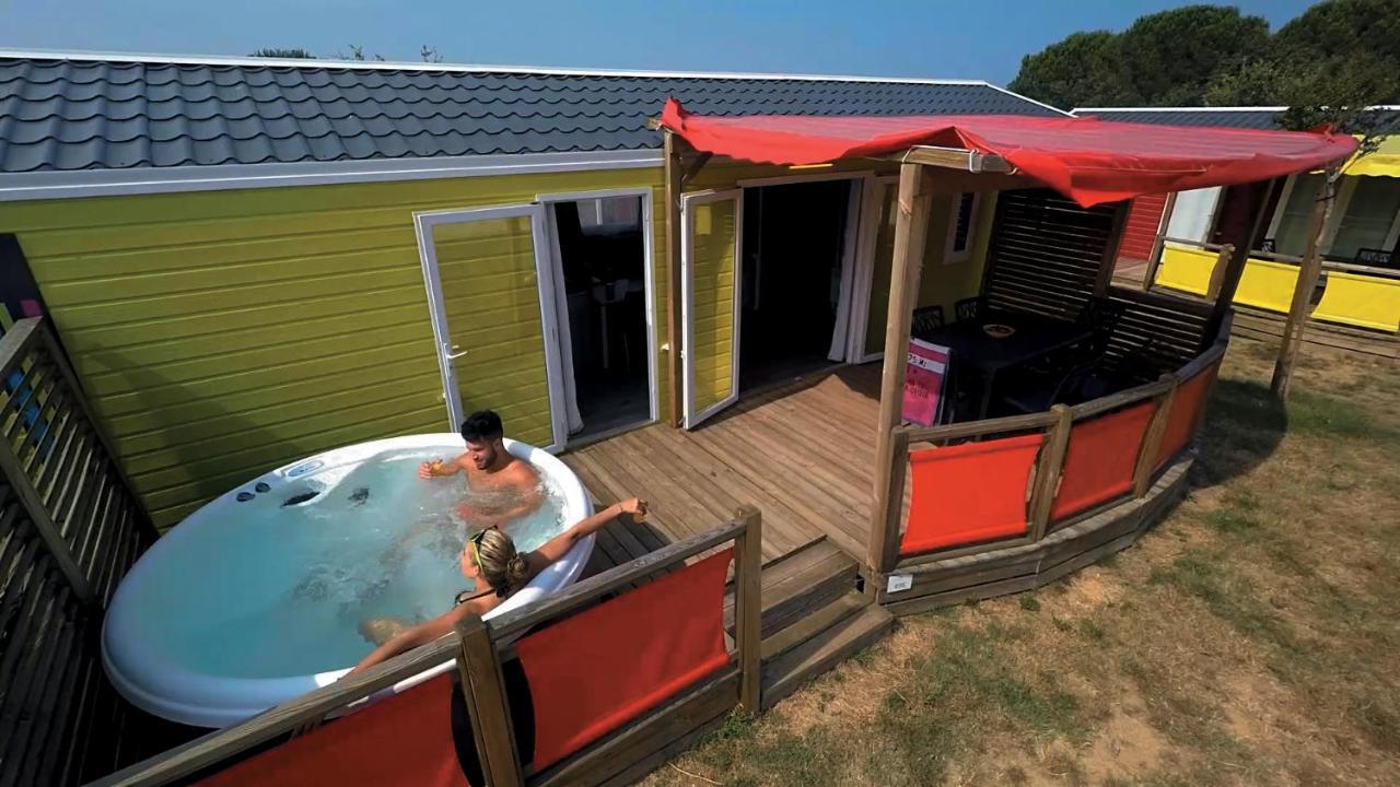 Camping Des Alberes Laroque-des-Alberes Exterior photo